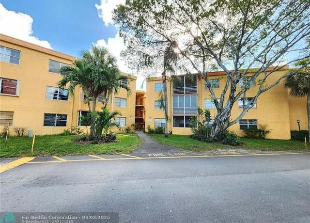 Property at 4354 NW 9th Ave Unit 14-1 E, Deerfield Beach, FL 33064, 2 beds, 2 baths