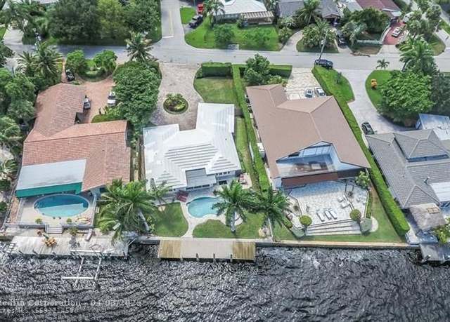 Property at 412 SE 28th Ave, Pompano Beach, FL 33062, 3 beds, 3 baths