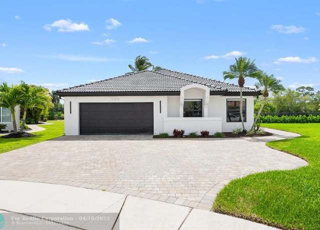Property at 21470 Bridge View Dr, Boca Raton, FL 33428, 3 beds, 2 baths