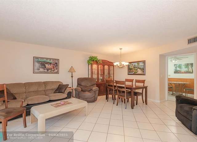 Property at 4770 NW 21st St #105, Lauderhill, FL 33313, 1 bed, 1.5 baths