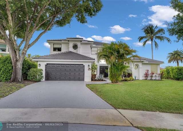 Property at 22281 Tupelo, Boca Raton, FL 33428, 5 beds, 3 baths