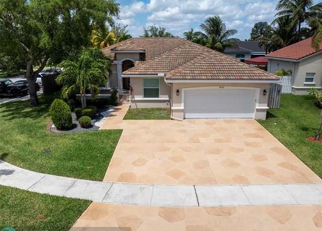 Property at 19187 NW 23rd St, Pembroke Pines, FL 33029, 4 beds, 2 baths