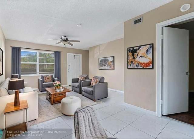 Property at 7605 W Atlantic Blvd #105, Margate, FL 33063, 1 bed, 1.5 baths