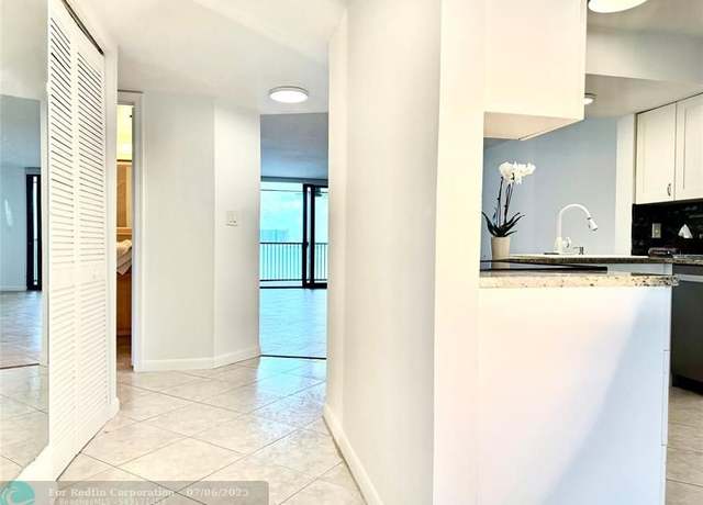 Property at 117 Lake Emerald Dr #205, Oakland Park, FL 33309, 2 beds, 2 baths