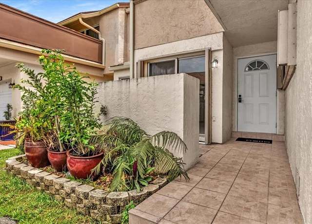 Property at 869 NW 81st Ter #2, Plantation, FL 33324, 4 beds, 2.5 baths