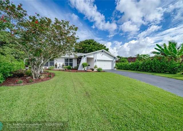 Property at 6307 Silk Oak Cir, Tamarac, FL 33319, 3 beds, 2 baths