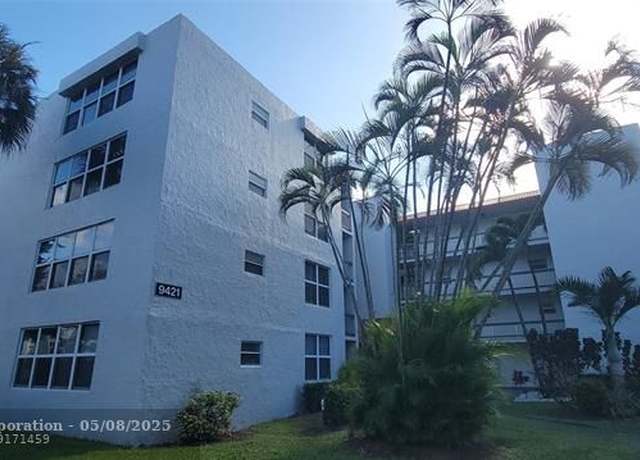 Property at 9421 SW Evergreen Pl #102, Davie, FL 33324, 2 beds, 2 baths