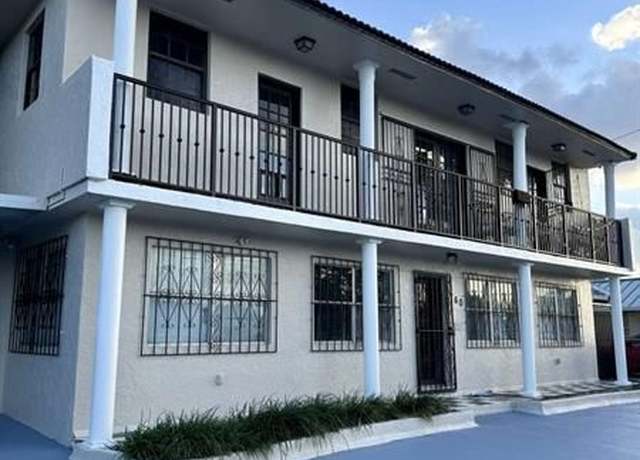 Property at 760 SE 5th Pl, Hialeah, FL 33010, 4 beds, 4 baths