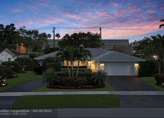 Property at 1298 NW 4th St, Boca Raton, FL 33486, 4 beds, 2 baths