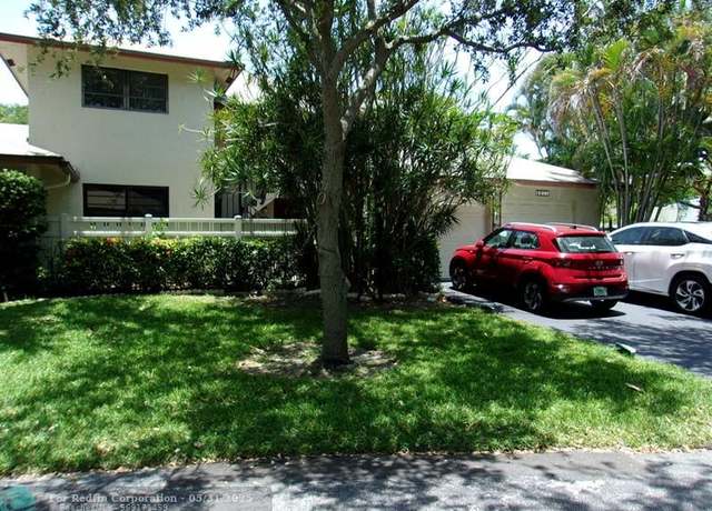 Property at 1779 NE 40th Pl #401, Pompano Beach, FL 33064, 2 beds, 2 baths