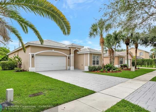 Property at 7810 NW 70th Ave, Parkland, FL 33067, 3 beds, 2 baths