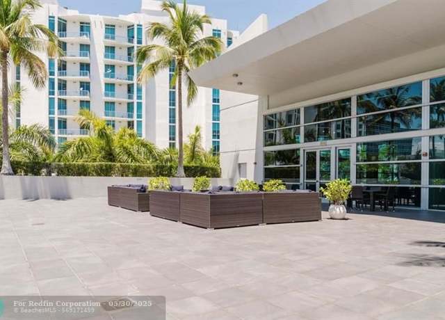 Property at 2950 NE 188th St #421, Miami, FL 33180, 1 bed, 2 baths
