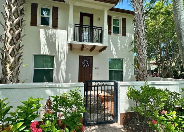Property at 4670 Monarch Way, Coconut Creek, FL 33073, 3 beds, 3.5 baths