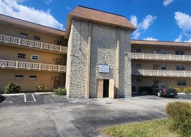 Property at 5071 W Oakland Park Blvd #103, Lauderdale Lakes, FL 33313, 2 beds, 2 baths