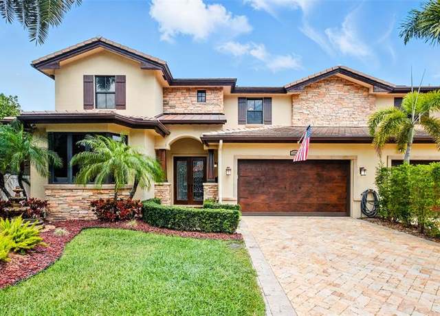 Property at 2743 NE 20th Ct, Fort Lauderdale, FL 33305, 5 beds, 4 baths