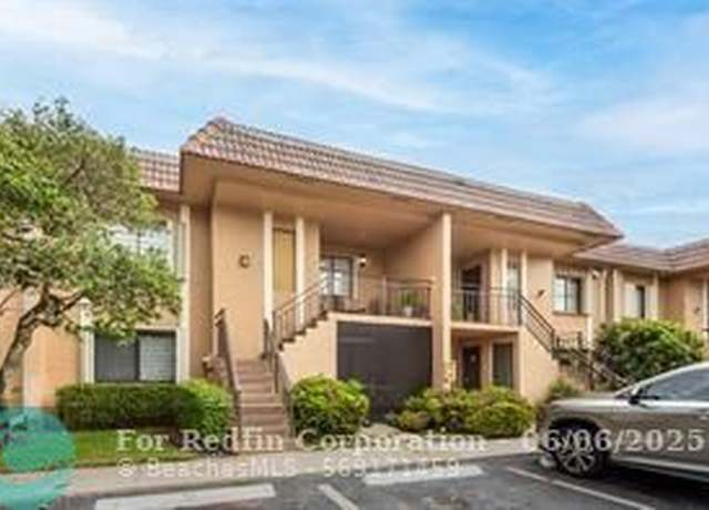 Property at 193 Lakeview Dr #103, Weston, FL 33326, 2 beds, 2 baths