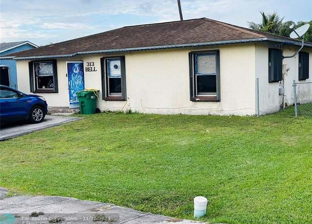 Property at 313 W 5th Ter, Pahokee, FL 33476, 3 beds, 1.5 baths
