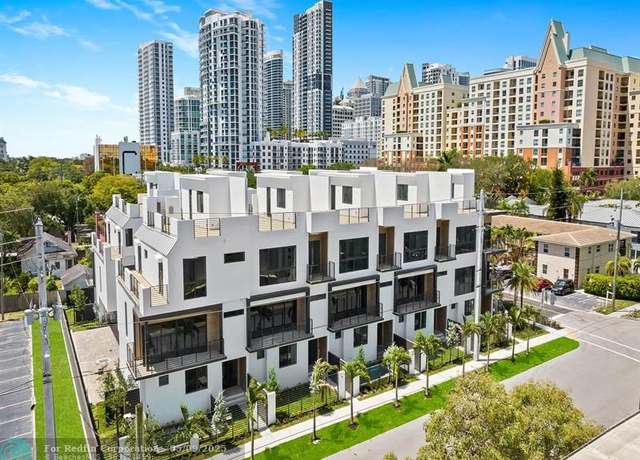 Property at 808 NE 2nd St, Fort Lauderdale, FL 33301, 3 beds, 3.5 baths