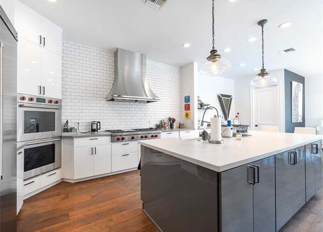 Property at 316 Bontona Ave, Fort Lauderdale, FL 33301, 3 beds, 3.5 baths