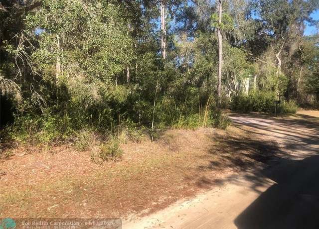Property at 0 Lakeshore Ter, FL 32148