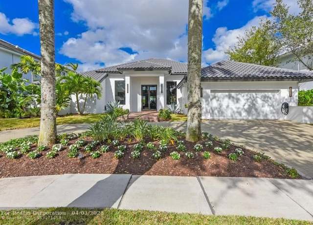 Property at 3167 Saint Annes Dr, Boca Raton, FL 33496, 3 beds, 3 baths