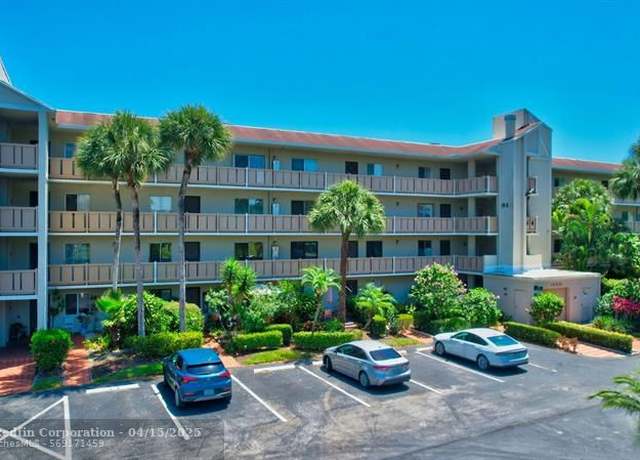 Property at 14310 Strathmore Ln #305, Delray Beach, FL 33446, 2 beds, 2 baths