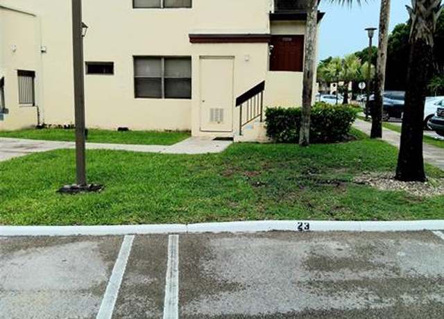 Property at 11256 Taft St #11256, Hollywood, FL 33026, 2 beds, 2 baths