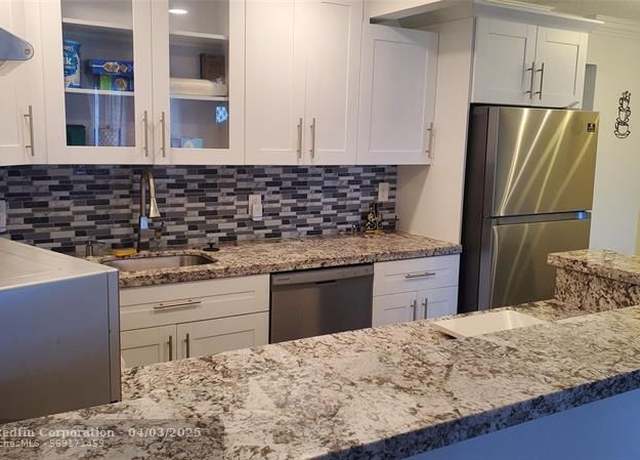 Property at 3007 Farnham N #3007, Deerfield Beach, FL 33442, 1 bed, 1.5 baths