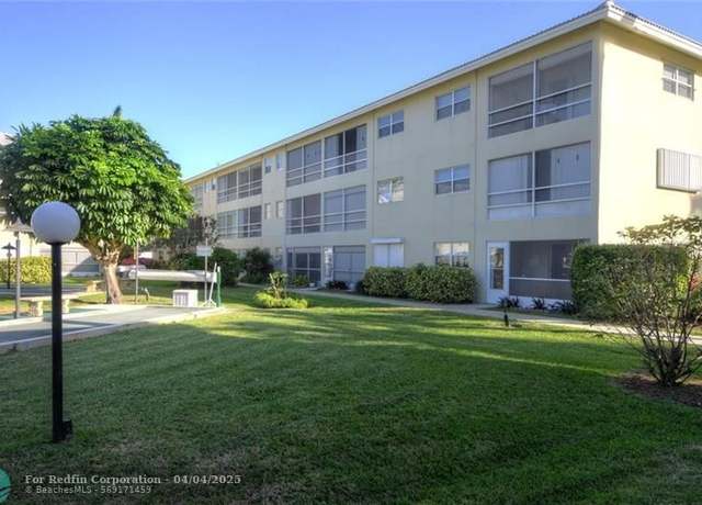 Property at 1951 NE 39th St #360, Lighthouse Point, FL 33064, 1 bed, 1.5 baths