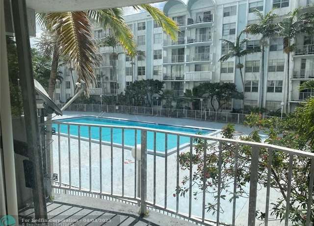 Property at 486 NW 165th Street Rd Unit B 206, Miami, FL 33169, 2 beds, 2 baths