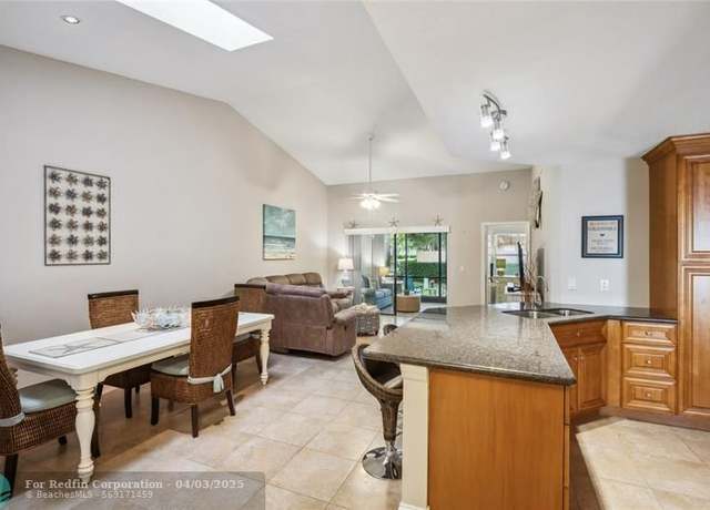 Property at 35 Centennial Ct, Deerfield Beach, FL 33442, 2 beds, 2 baths
