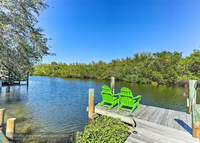 Property at 928 Jackson Way, Hutchinson Island, FL 34949, 3 beds, 2 baths