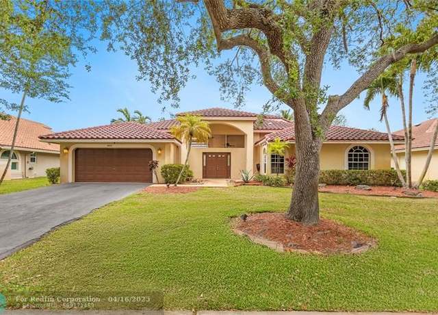 Property at 4841 NW 104th Ln, Coral Springs, FL 33076, 4 beds, 2 baths