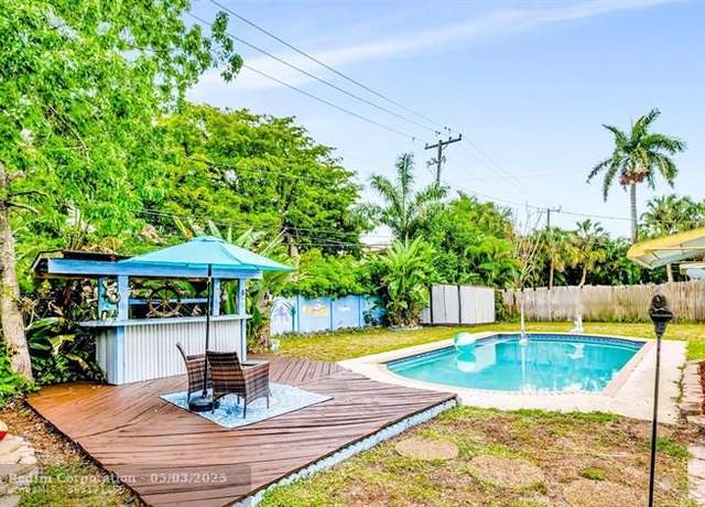 Property at 4330 NE 20th Ave, Oakland Park, FL 33308, 3 beds, 2 baths