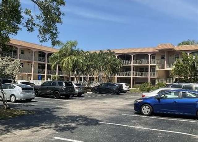 Property at 100 SE 6th Ave #206, Pompano Beach, FL 33060, 2 beds, 2 baths
