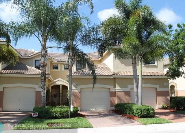 Property at 4136 Forest Dr, Weston, FL 33332, 2 beds, 2.5 baths