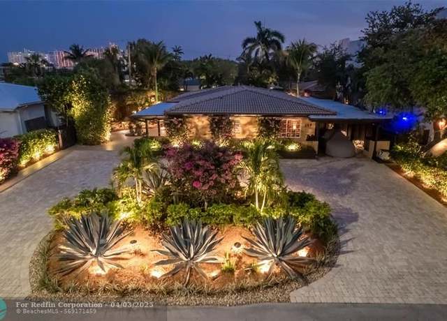 Property at 258 Basin Dr, Lauderdale By The Sea, FL 33308, 3 beds, 4 baths