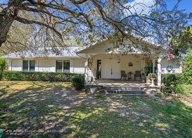 Property at 12155 Rock Duck Ave, FL 34614, 3 beds, 2 baths