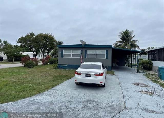 Property at 2600 SW 54th St, Fort Lauderdale, FL 33312, 4 beds, 2 baths