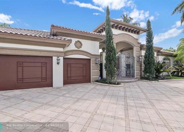 Property at 6320 NW 120th Dr, Coral Springs, FL 33076, 6 beds, 4.5 baths