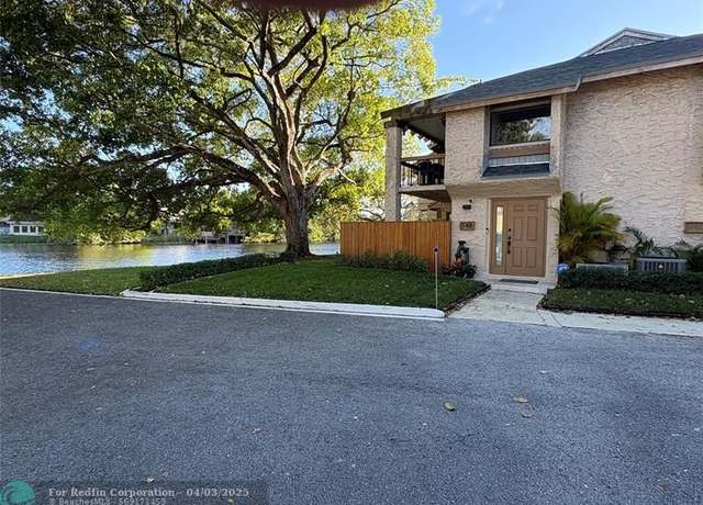 Property at 148 Wimbledon Lake Dr #148, Plantation, FL 33324, 3 beds, 2 baths