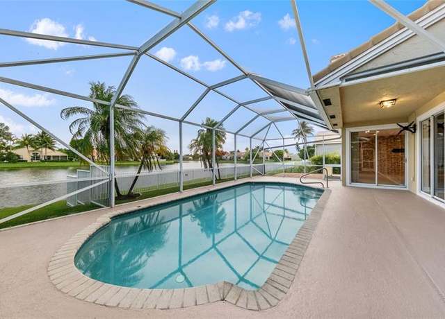 Property at 9416 Lake Serena Dr, Boca Raton, FL 33496, 4 beds, 2.5 baths
