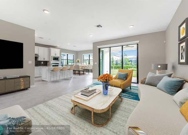 Property at 4412 S Silverwood Ln, Fort Lauderdale, FL 33309, 4 beds, 2.5 baths