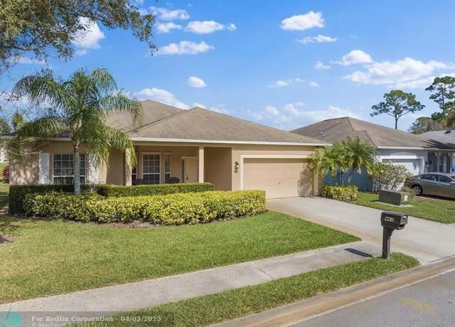 Property at 4616 Paladin Cir, Vero Beach, FL 32967, 3 beds, 2 baths