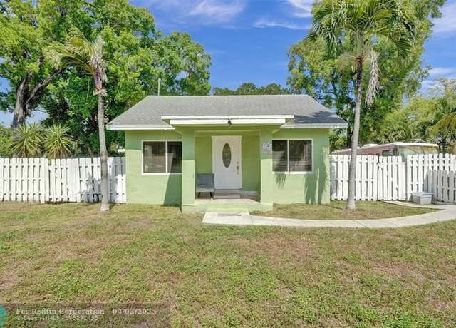 Property at 1431 SW 27th Ct, Fort Lauderdale, FL 33315, 3 beds, 2 baths