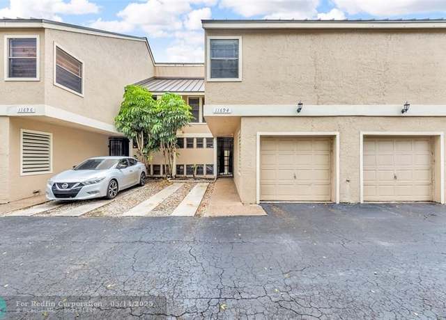 Property at 11694 NW 20 Dr, Coral Springs, FL 33071, 3 beds, 2.5 baths