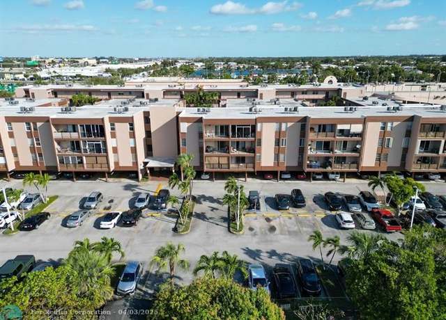 Property at 1900 W 68th St Unit I201, Hialeah, FL 33014, 2 beds, 2 baths
