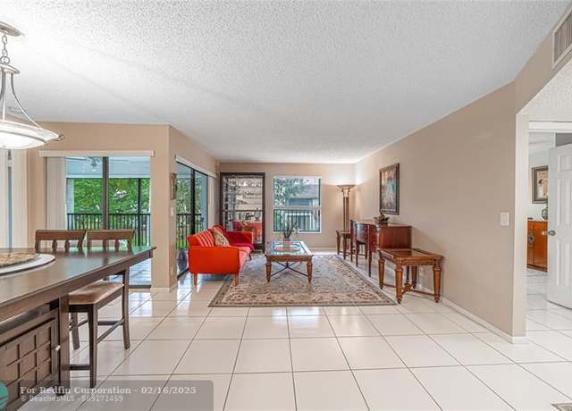 Property at 3119 Cocoplum Cir #33105, Pompano Beach, FL 33063, 2 beds, 2 baths