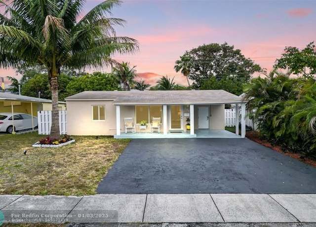 Property at 150 NE 51st St, Oakland Park, FL 33334, 2 beds, 1.5 baths