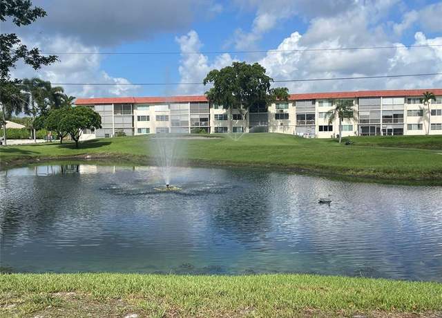 Property at 8962 S Hollybrook Blvd #308, Pembroke Pines, FL 33025, 2 beds, 2 baths